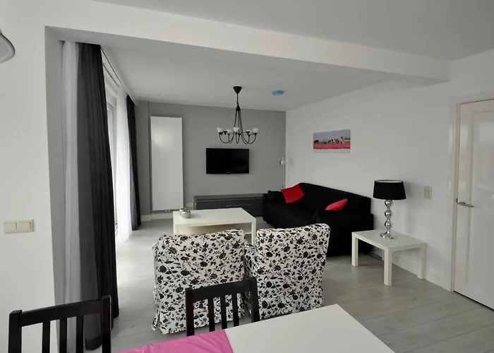 施尔维斯公寓 赞德沃特