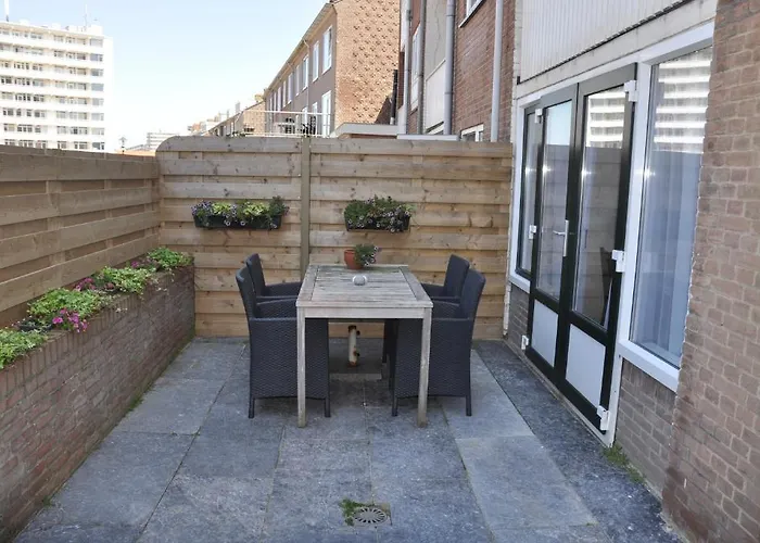 施尔维斯公寓 赞德沃特