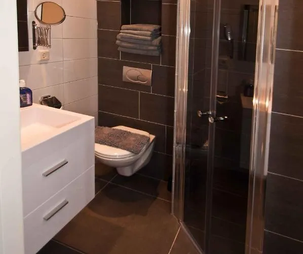 施尔维斯公寓 赞德沃特